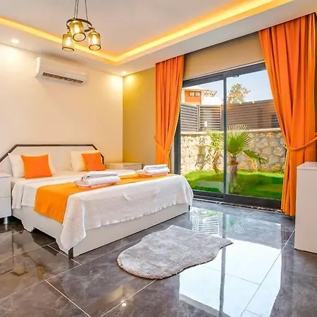 Vila 1+1 - Isitmali Havuz - Jakuzi - Balayi Villasi Kaş